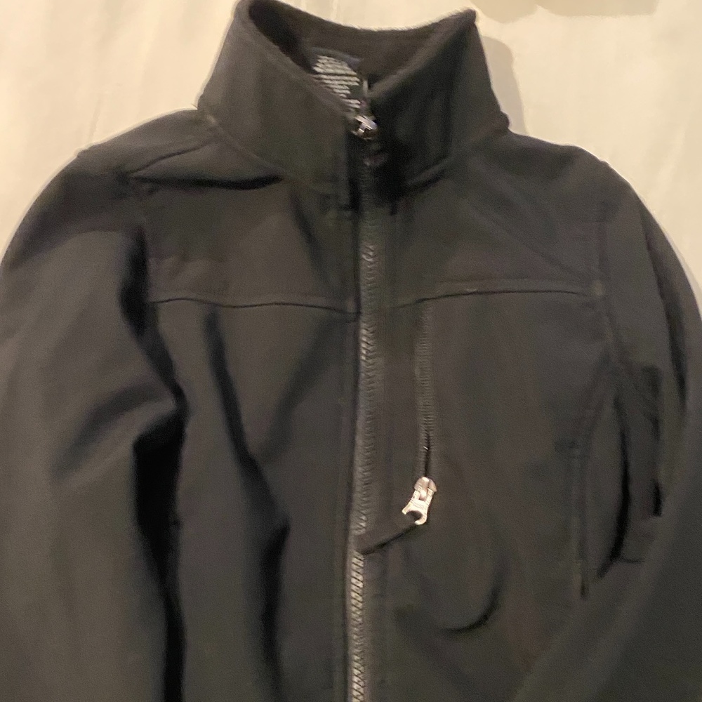 Lightweight black jacket full zip